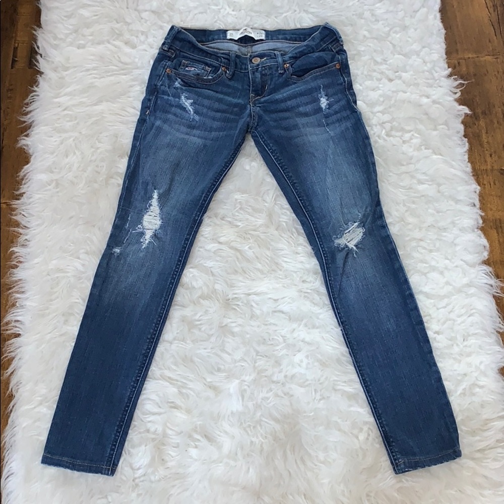 Hollister skinny distressed jeans